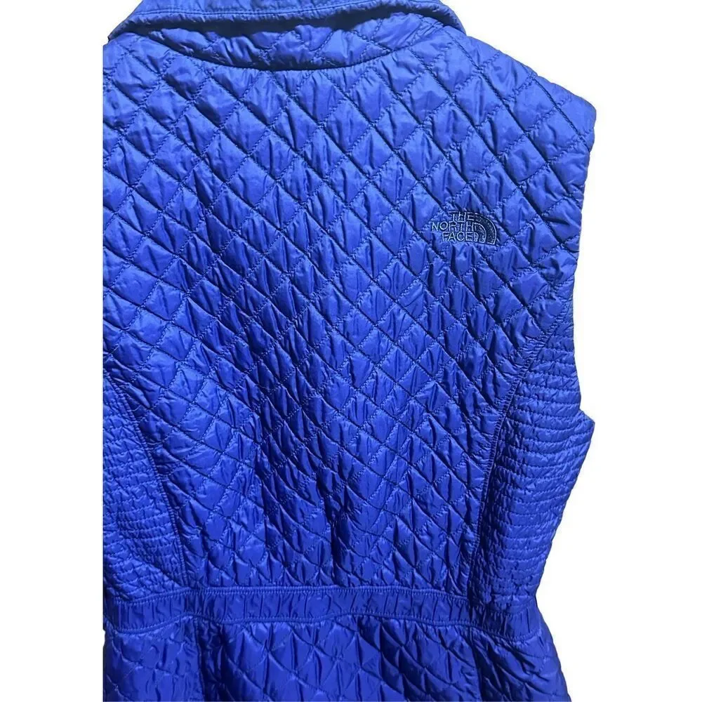 The North Face Women's Quilted Vest - Blue - Picture 3 of 5